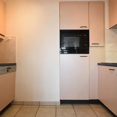Celine 0201 In Apartamento